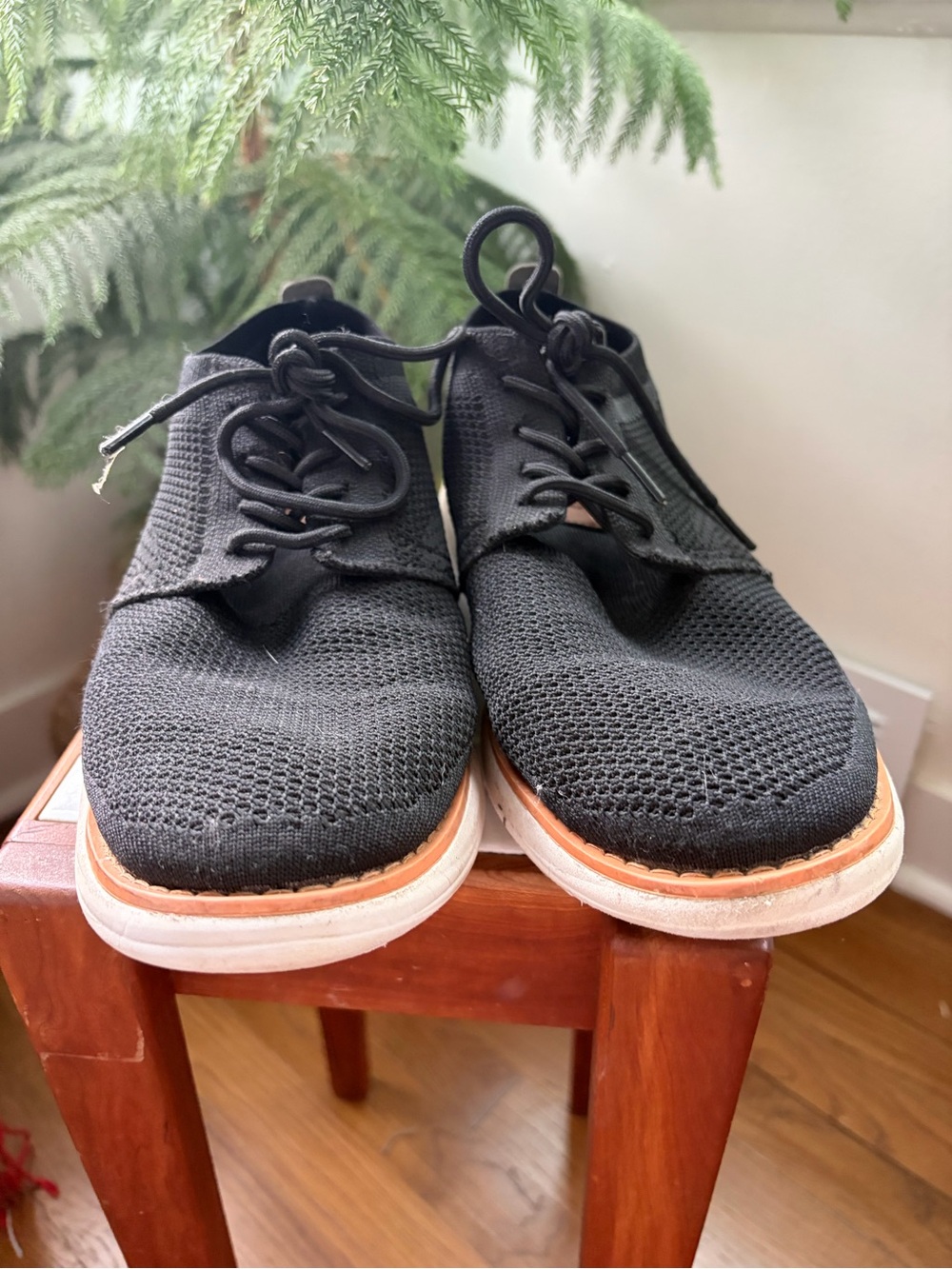 Men's Black Knit Derby Shoes with White and Tan-Trim Sole